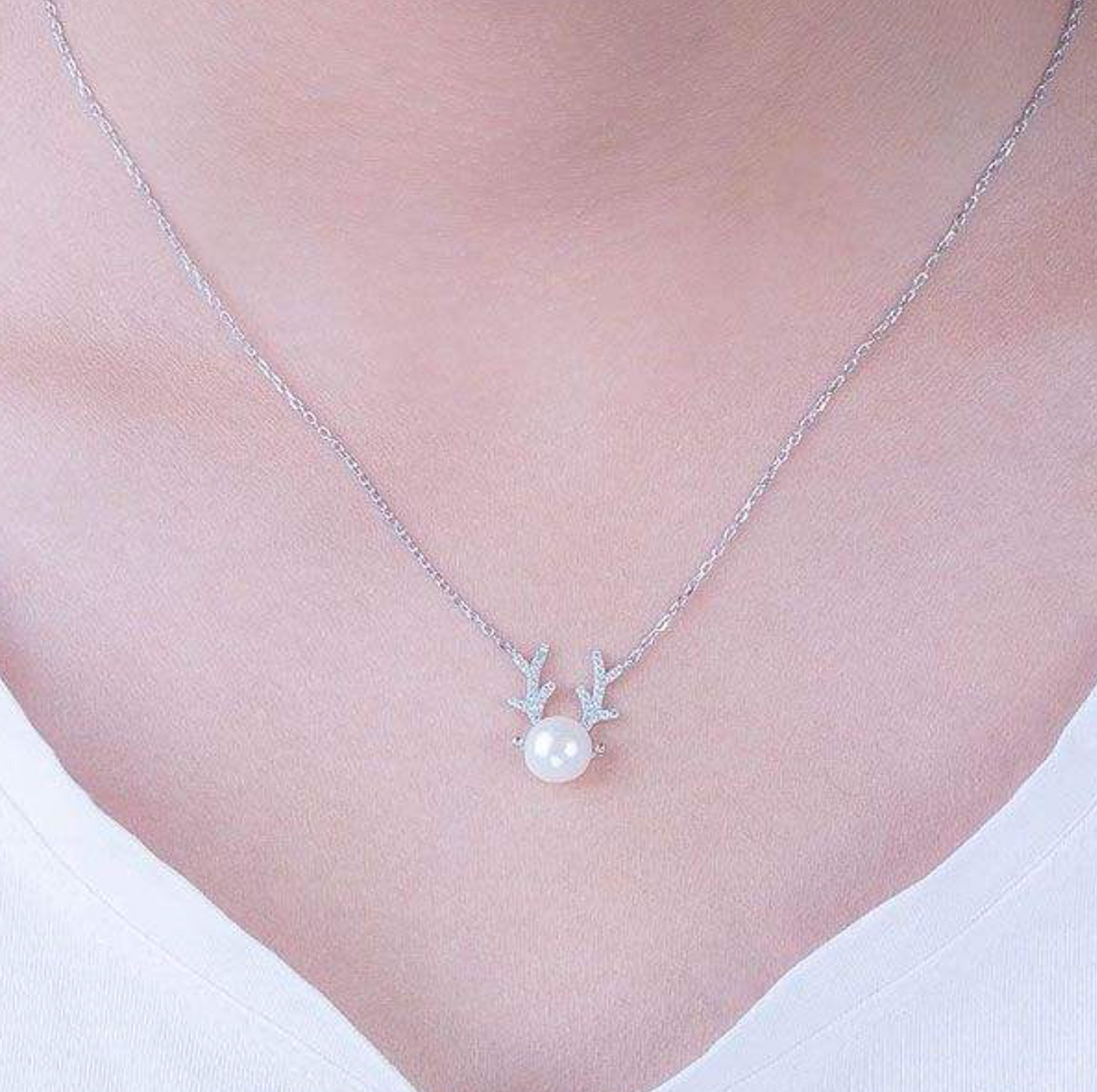 The Elowen Antler & Pearl Pendant