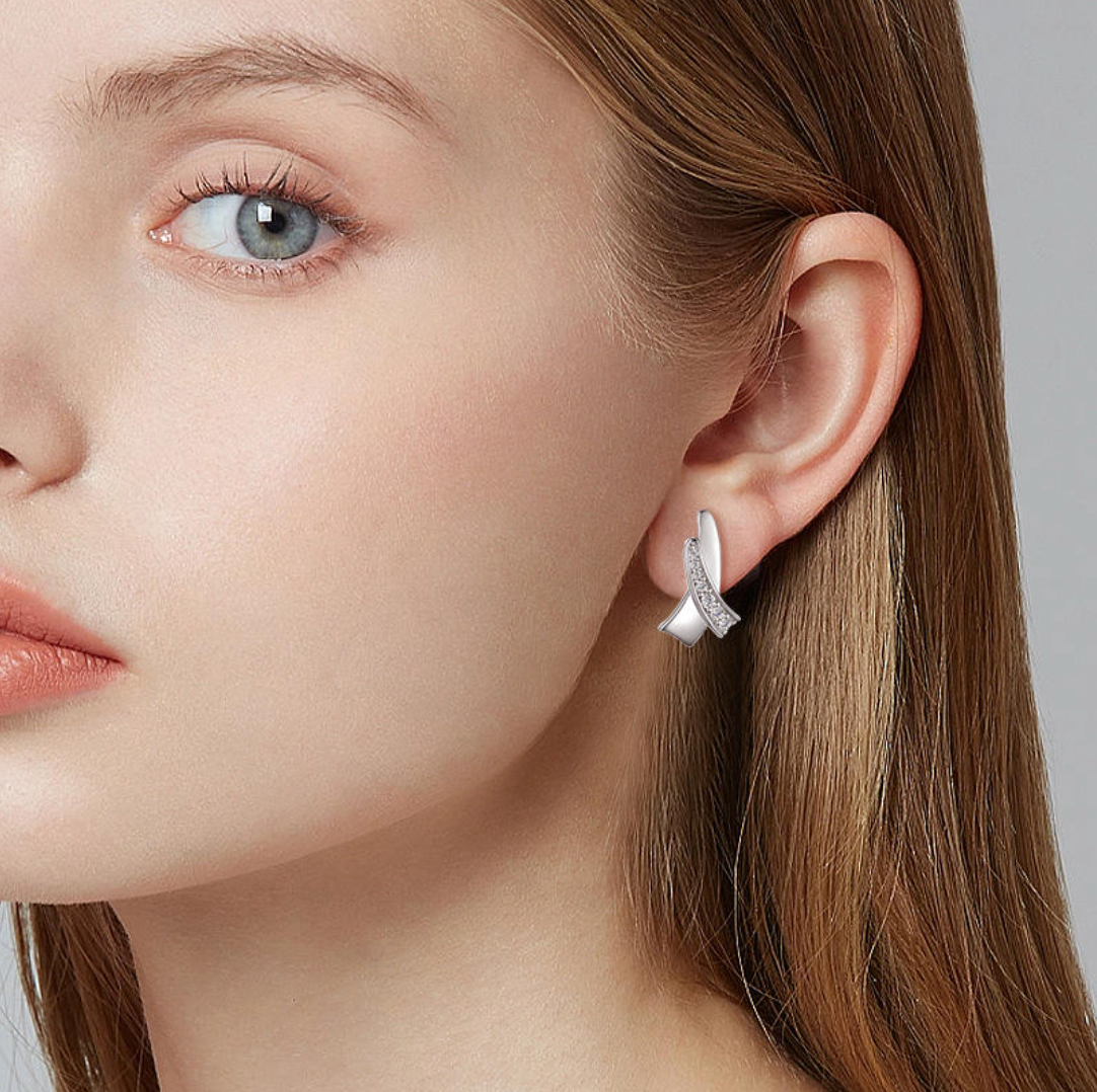 The Seraphina Fluid Ribbon Studs
